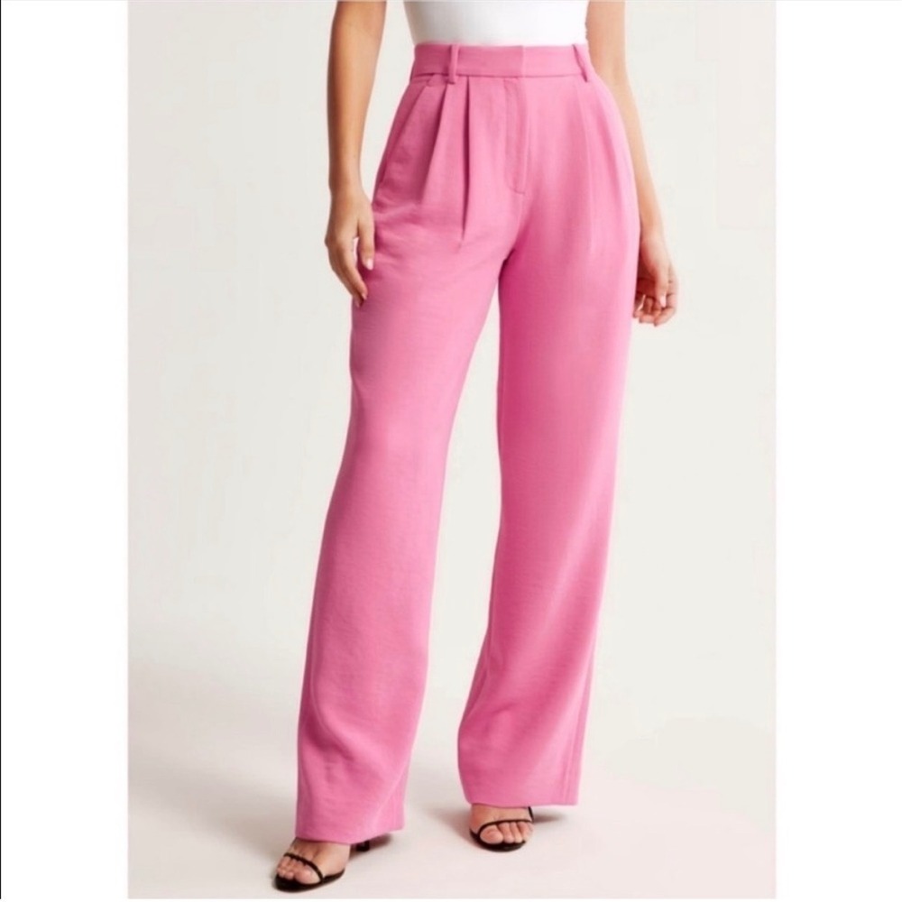 Abercrombie & Fitch Sloane Tailored Pant Pink Pleated Wide Leg - 2/26